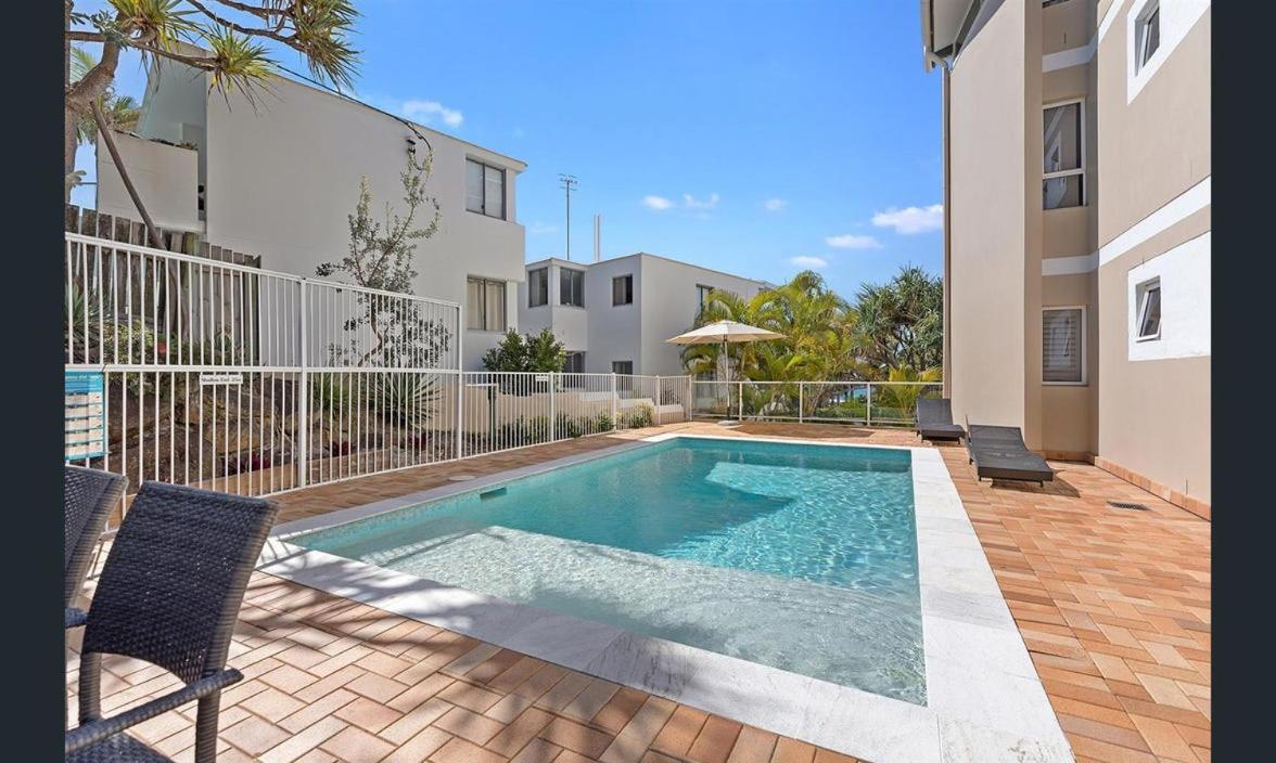 Aqua Promenade Beachfront Holiday Apartments Sunrise Beach Exterior foto