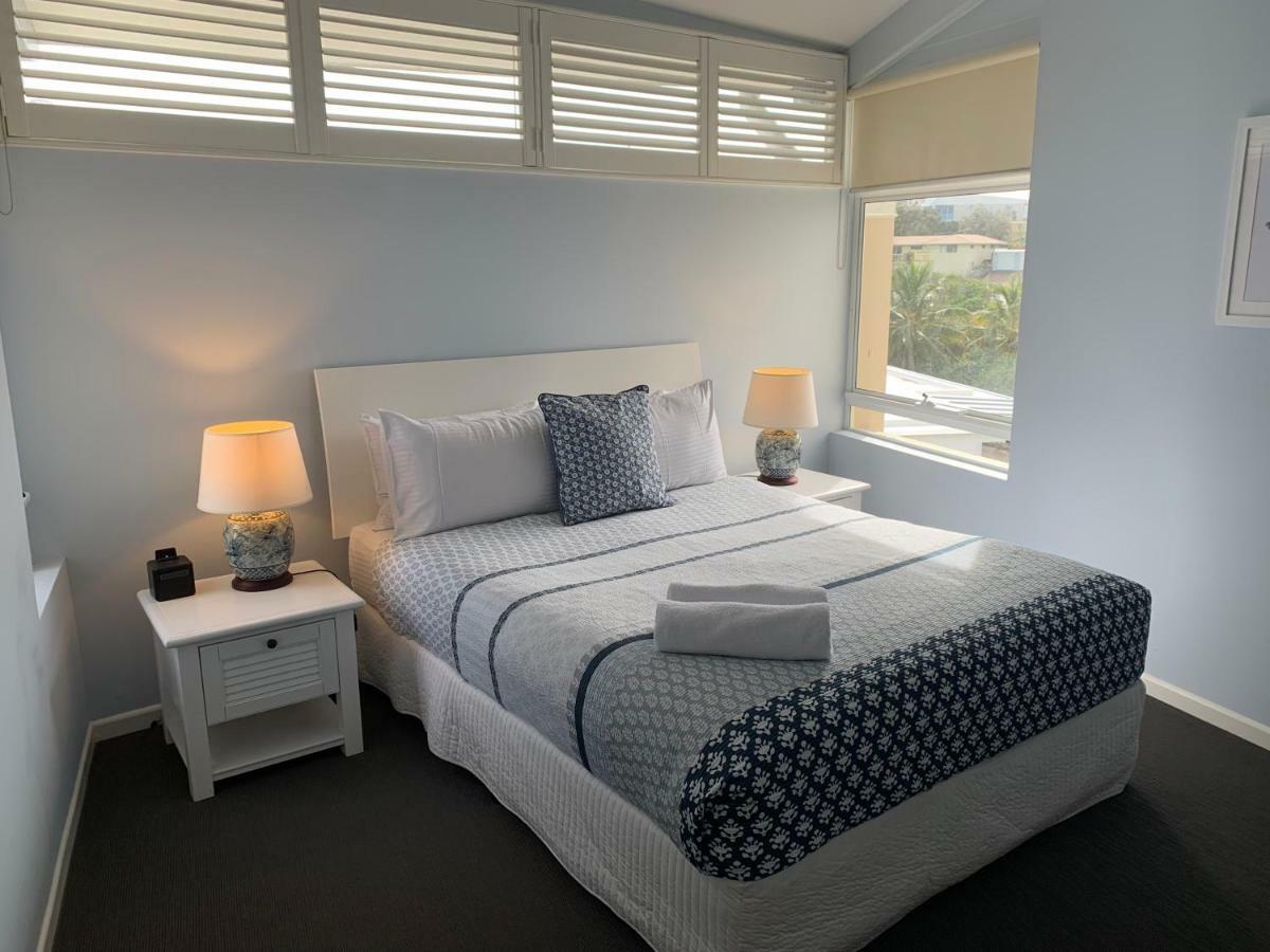 Aqua Promenade Beachfront Holiday Apartments Sunrise Beach Exterior foto