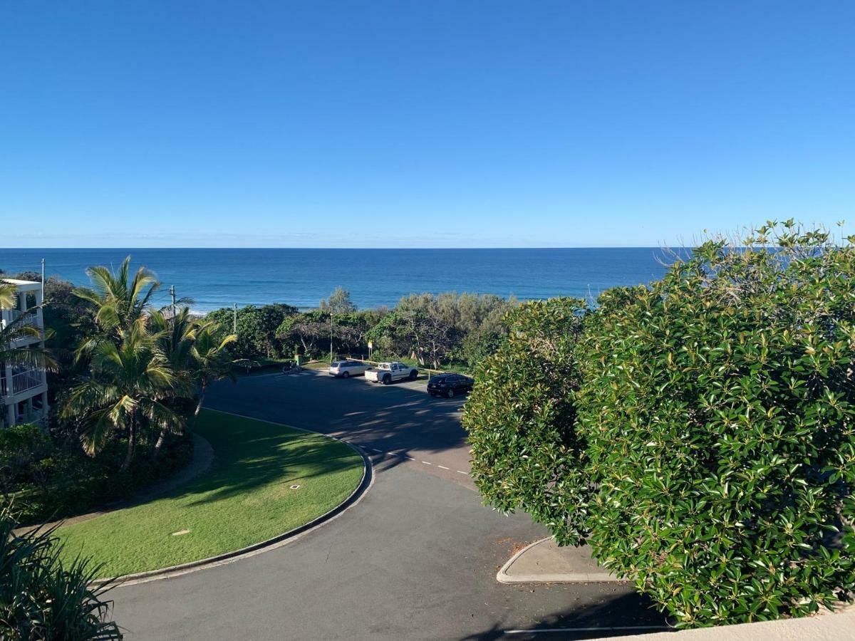 Aqua Promenade Beachfront Holiday Apartments Sunrise Beach Exterior foto