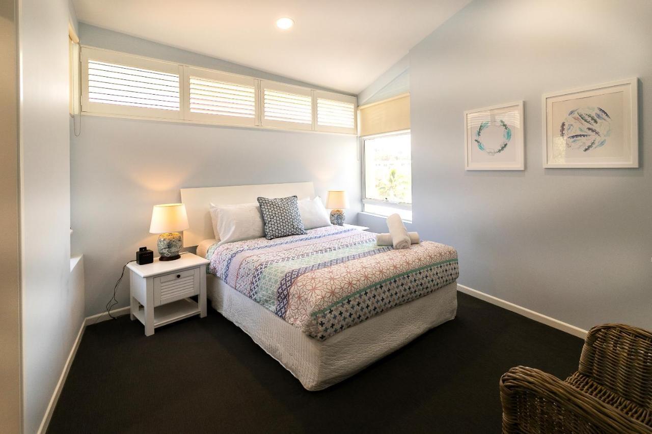Aqua Promenade Beachfront Holiday Apartments Sunrise Beach Exterior foto