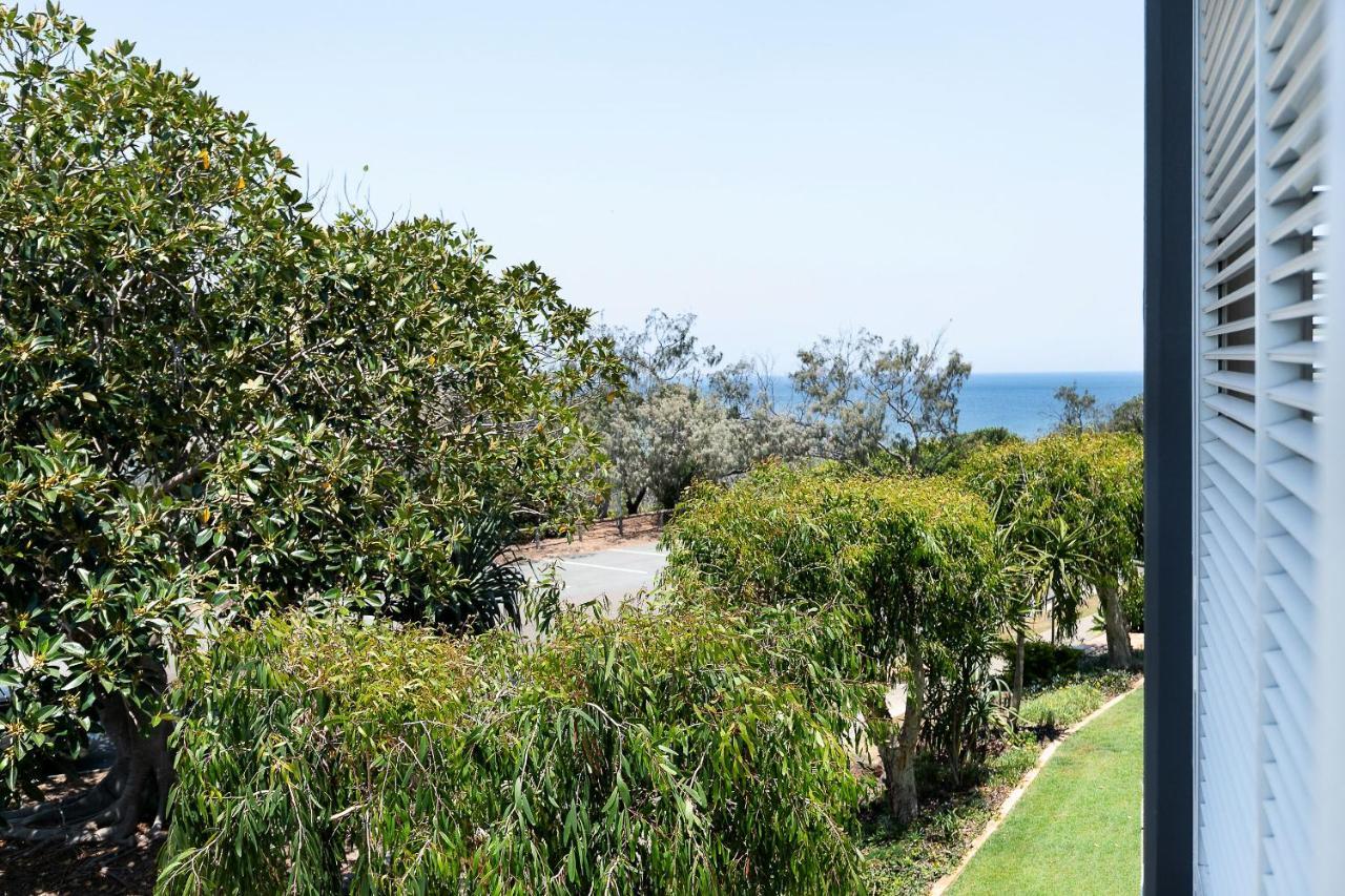 Aqua Promenade Beachfront Holiday Apartments Sunrise Beach Exterior foto